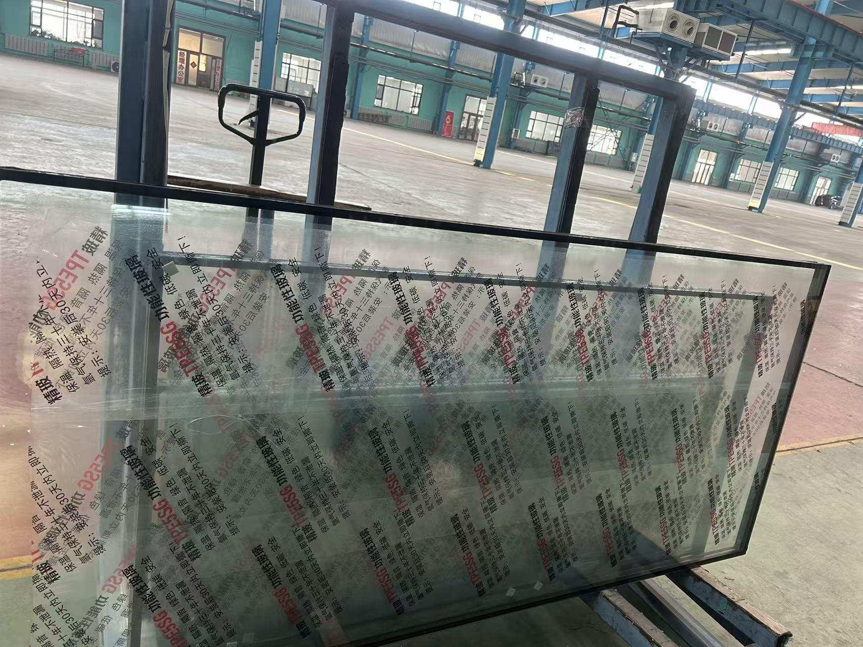 琼海市玻璃源头工厂夹层夹丝玻璃 - 哪里好